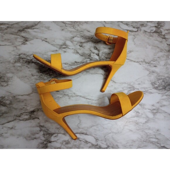 Rouge Yellow Heels Size 9 - Picture 2 of 12